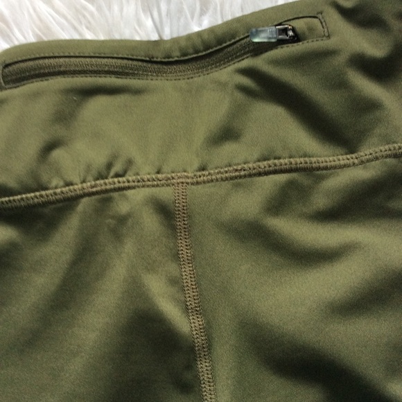 Nike Dri-Fit Running Legging - Picture 7 of 8